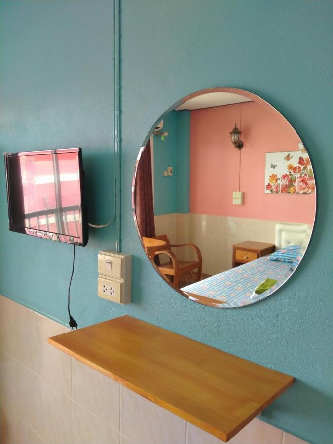 Rueangsrisiri Guesthouse 2 سوكوتايْ المظهر الخارجي الصورة