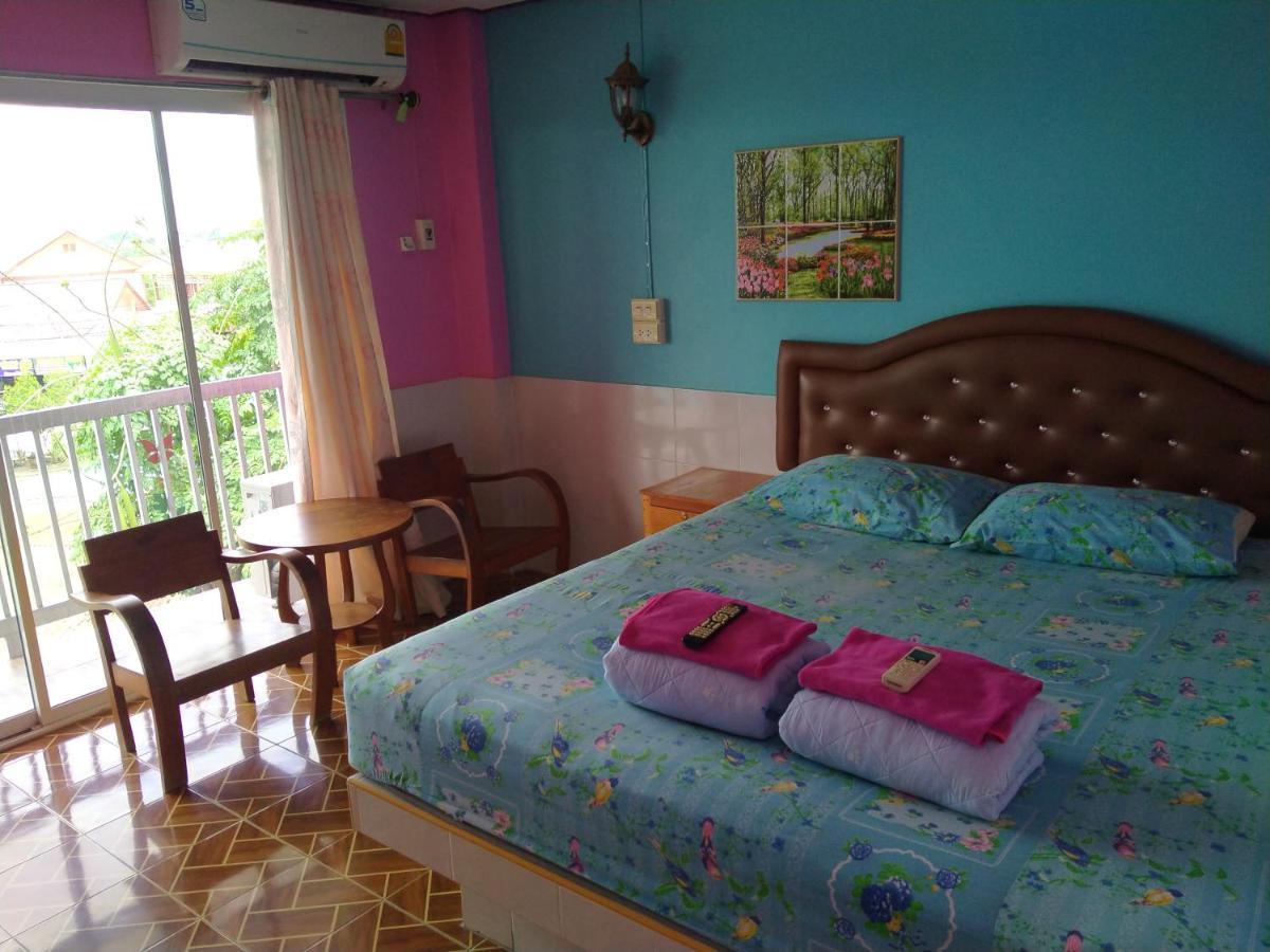 Rueangsrisiri Guesthouse 2 سوكوتايْ المظهر الخارجي الصورة
