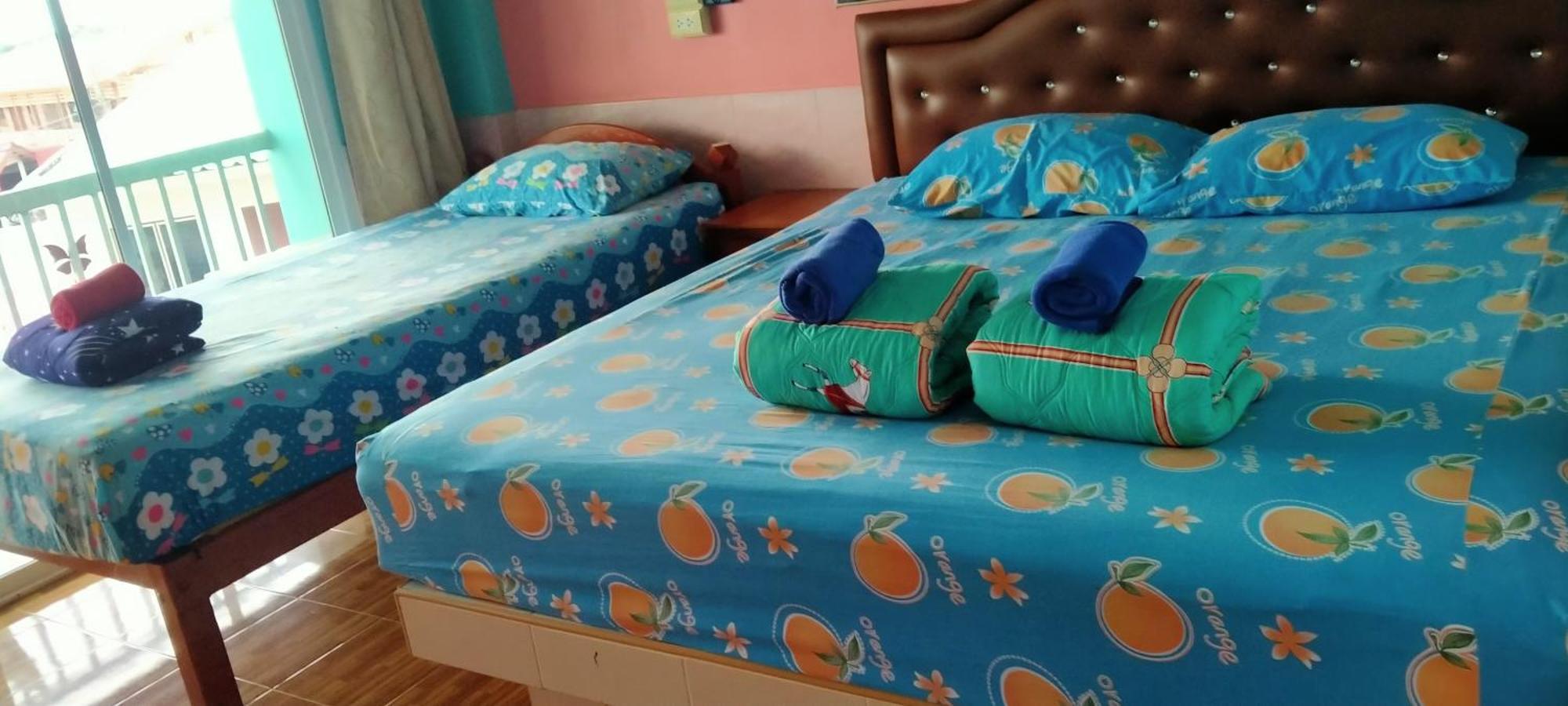 Rueangsrisiri Guesthouse 2 سوكوتايْ المظهر الخارجي الصورة