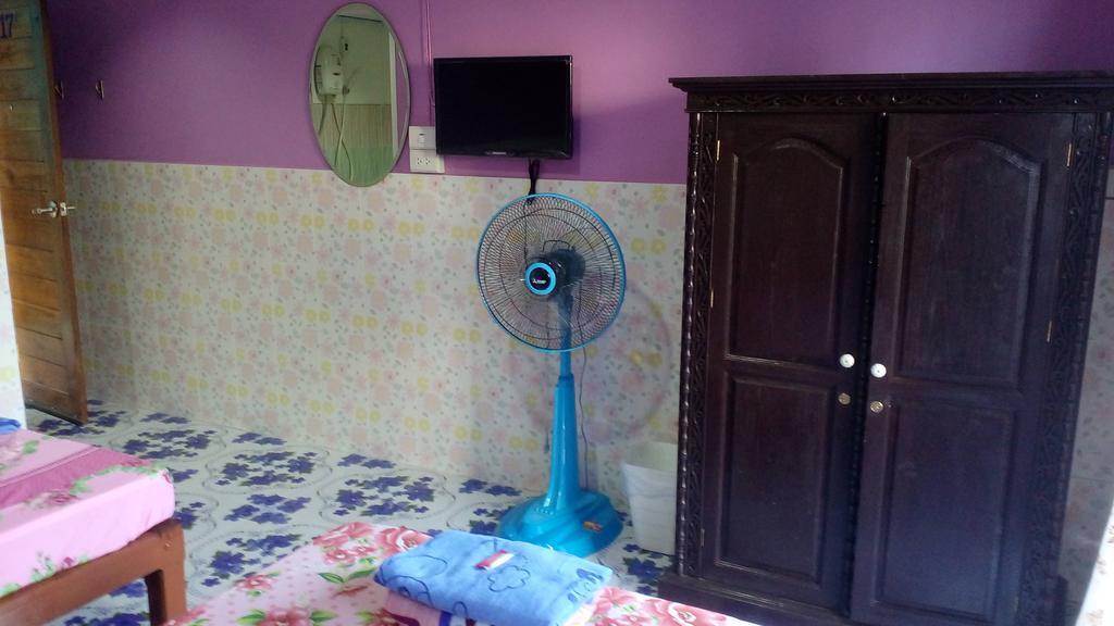 Rueangsrisiri Guesthouse 2 سوكوتايْ المظهر الخارجي الصورة