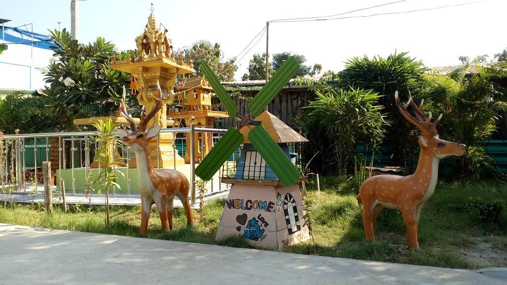 Rueangsrisiri Guesthouse 2 سوكوتايْ المظهر الخارجي الصورة