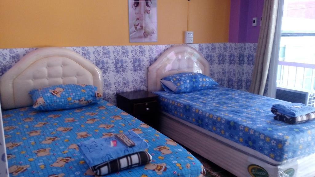 Rueangsrisiri Guesthouse 2 سوكوتايْ المظهر الخارجي الصورة