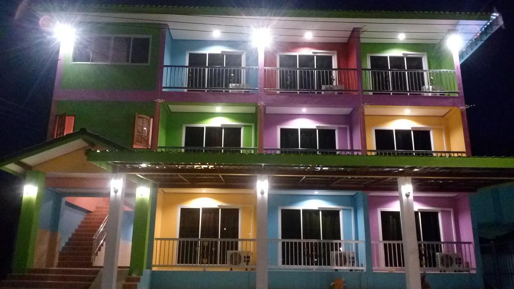 Rueangsrisiri Guesthouse 2 سوكوتايْ المظهر الخارجي الصورة