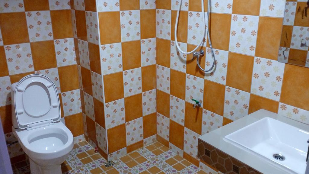 Rueangsrisiri Guesthouse 2 سوكوتايْ المظهر الخارجي الصورة